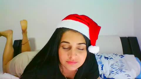 estehfania online show from December 14, 2024, 4:23 am