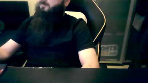 Snapshot of london_man1988 chatting on January 7, 2025, 6:56 pm london_man1988 online show from January 7, 2025, 6:56 pm