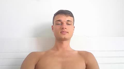 london_tomy online show from February 15, 2026, 10:06 pm