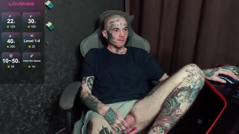 Chris online show from October 6, 2025, 3:09 pm