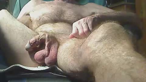 Snapshot of lonely4u62 chatting on June 5, 2026, 2:51 am Burt online show from June 5, 2026, 2:51 am