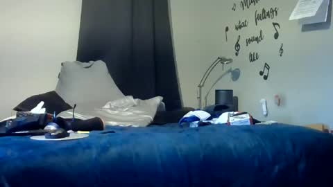lonelydick2222 online show from July 6, 2026, 10:23 am
