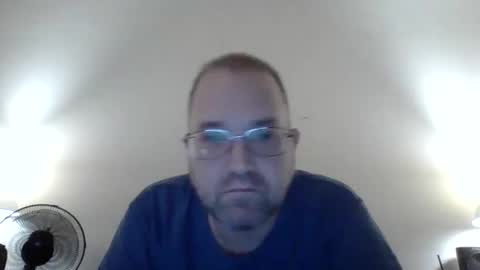 Lonely Man online show from May 5, 2026, 7:16 am