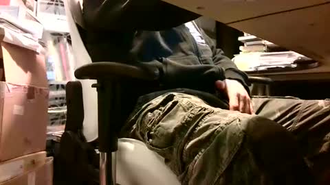 Snapshot of lonelypumabreizh chatting on January 6, 2025, 6:14 am Pumabreizh online show from January 6, 2025, 6:14 am