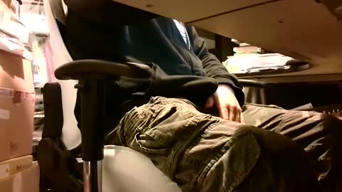 Snapshot of lonelypumabreizh chatting on January 10, 2025, 7:14 am Pumabreizh online show from January 10, 2025, 7:14 am