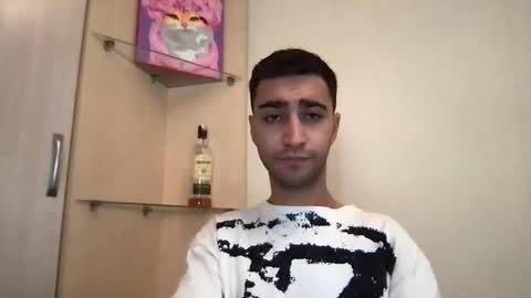 lonetemptor online show from September 18, 2025, 1:35 pm