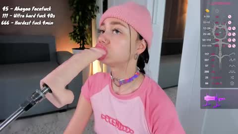 Snapshot of loney__tunes chatting on February 25, 2025, 12:58 am Shy EvaStreams are everyday 9 AM - 3 PM GMT 3  online show from February 25, 2025, 12:58 am