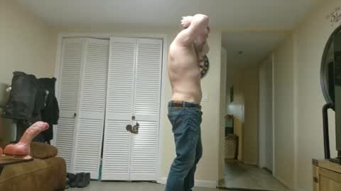 longhairedfreak1921 online show from May 5, 2026, 12:57 pm