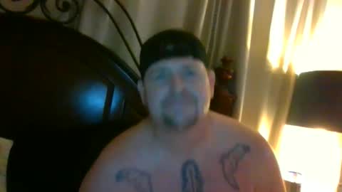 Snapshot of longlastingviking chatting on October 24, 2025, 3:58 am longlastingviking online show from October 24, 2025, 3:58 am