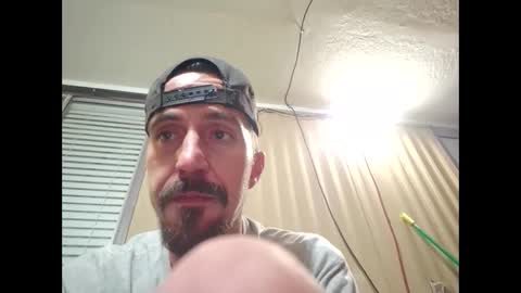 longlovin1993 online show from September 26, 2025, 8:29 am