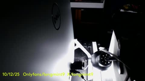 Snapshot of longmint96 chatting on October 13, 2025, 3:06 am Real twitterlongmint9 online show from October 13, 2025, 3:06 am