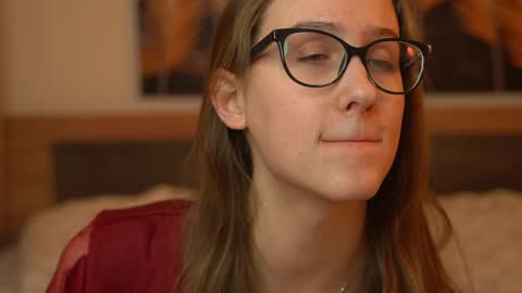 Hanna online show from February 3, 2025, 7:42 pm