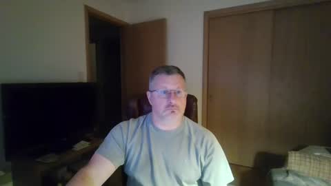 lookin75 online show from July 31, 2026, 4:12 am