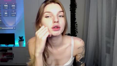 Luna online show from November 1, 2025, 4:47 am