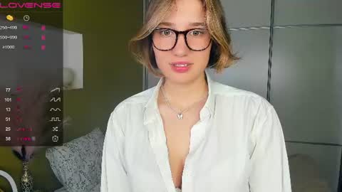Jina online show from June 24, 2026, 8:41 pm