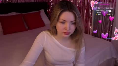 Lora online show from February 23, 2026, 2:03 pm