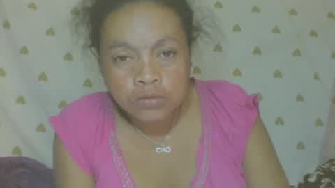 LorahVane online show from June 20, 2026, 6:38 am