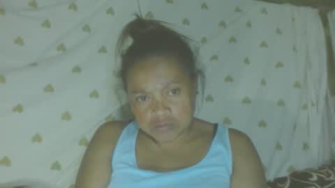 Snapshot of lorahxvane chatting on April 9, 2026, 10:37 pm LorahxVane online show from April 9, 2026, 10:37 pm