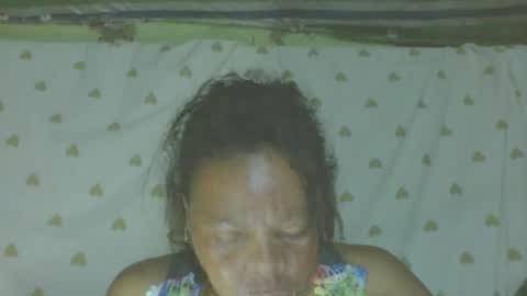 Snapshot of lorahxvane chatting on April 20, 2026, 6:53 pm LorahxVane online show from April 20, 2026, 6:53 pm