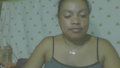 Snapshot of lorahxvane chatting on May 11, 2026, 12:11 pm LorahxVane online show from May 11, 2026, 12:11 pm