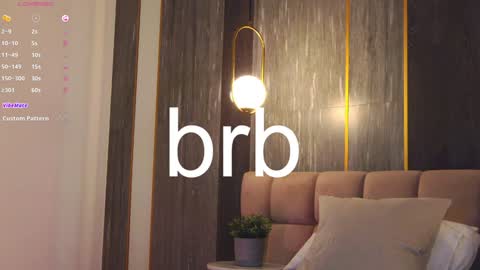 Snapshot of loraineluff chatting on January 30, 2025, 5:28 pm Loraine online show from January 30, 2025, 5:28 pm