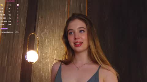 Snapshot of loraineluff chatting on February 10, 2025, 9:04 pm Loraine online show from February 10, 2025, 9:04 pm