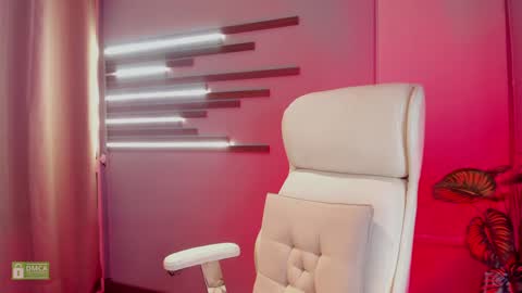 Deborah Daz online show from December 4, 2024, 10:51 pm