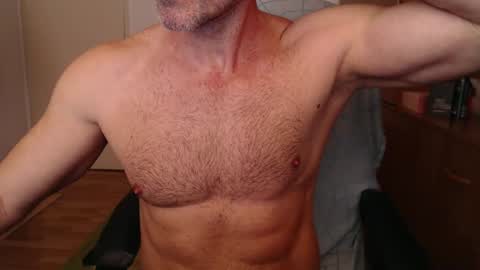 Snapshot of lordofyourdesires chatting on January 9, 2025, 6:38 am  A online show from January 9, 2025, 6:38 am