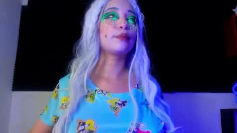 Lore Depp online show from May 12, 2026, 12:30 am