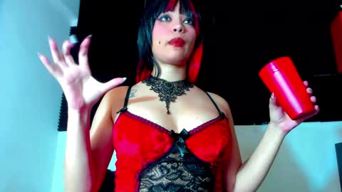 Lore Depp online show from May 27, 2026, 8:50 pm