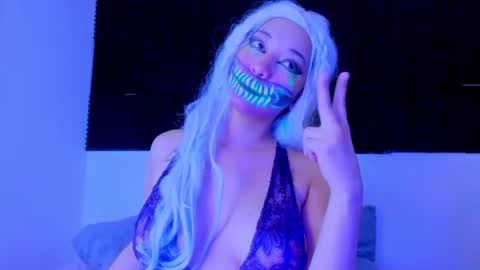Lore Depp online show from June 20, 2026, 3:53 am