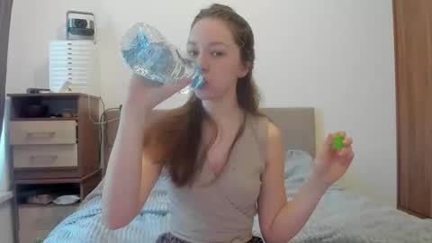 Lorelea cute online show from March 1, 2026, 6:04 am