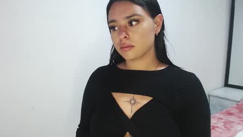 lorem_adams online show from January 19, 2026, 12:42 pm