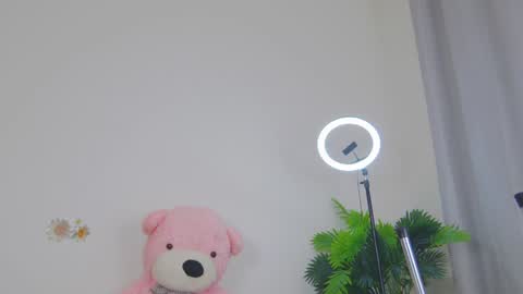 Hi Im Lorena an independent model Im waiting for you for any craziness you dream of... online show from January 21, 2025, 12:25 am