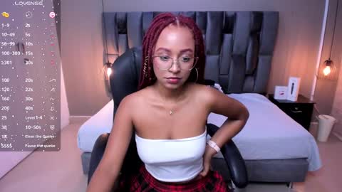 Snapshot of lorena_vieira_ chatting on December 6, 2024, 12:05 pm Lorena Vieira online show from December 6, 2024, 12:05 pm
