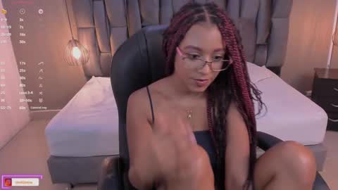 Snapshot of lorena_vieira_ chatting on March 2, 2025, 11:31 pm Lorena Vieira online show from March 2, 2025, 11:31 pm