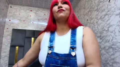 lorena_watson online show from May 15, 2026, 6:37 pm