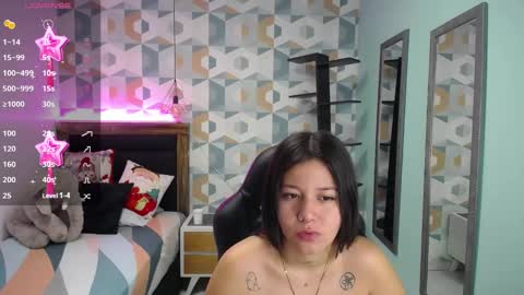 lorenadavies online show from December 18, 2024, 11:56 am