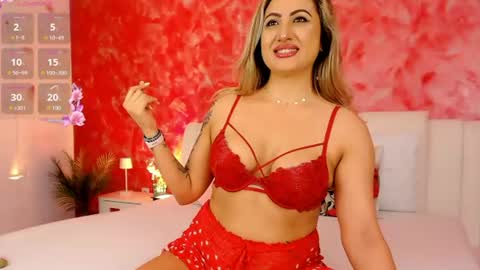 lorenafire online show from July 16, 2026, 4:18 am