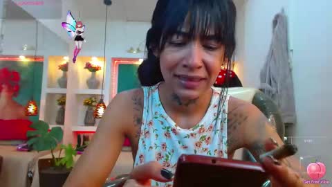 Snapshot of lorenapinto_ chatting on October 16, 2025, 2:12 am lore online show from October 16, 2025, 2:12 am