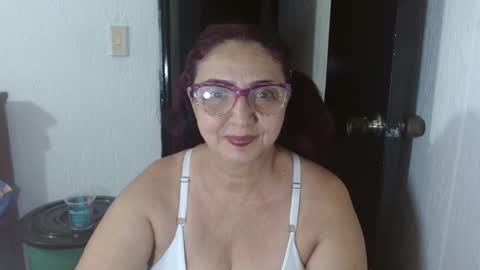 Lorena.. online show from January 23, 2025, 11:26 pm