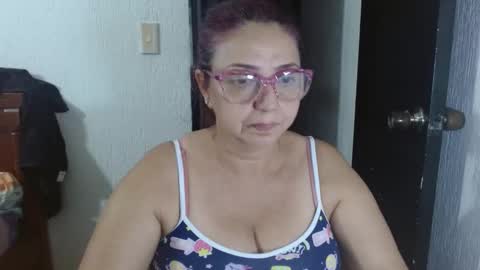 Lorena.. online show from March 5, 2025, 2:03 am