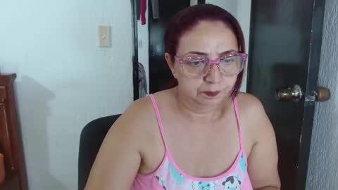 Lorena.. online show from March 11, 2025, 2:51 pm