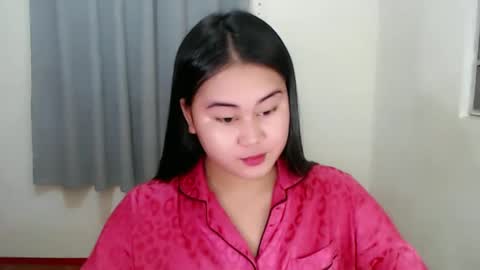 Snapshot of lorenpage_love chatting on January 7, 2025, 5:01 am LOREN online show from January 7, 2025, 5:01 am