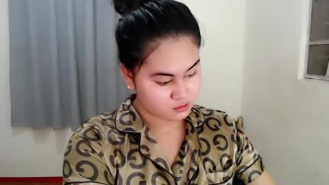 Snapshot of lorenpage_love chatting on January 8, 2025, 6:52 am LOREN online show from January 8, 2025, 6:52 am