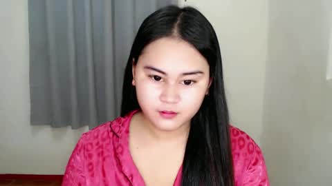 Snapshot of lorenpage_love chatting on January 12, 2025, 6:06 am LOREN online show from January 12, 2025, 6:06 am