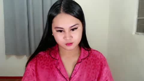 Snapshot of lorenpage_love chatting on January 24, 2025, 6:14 am LOREN online show from January 24, 2025, 6:14 am