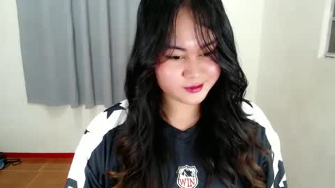 Snapshot of lorenpage_love chatting on March 1, 2025, 6:57 am LOREN online show from March 1, 2025, 6:57 am
