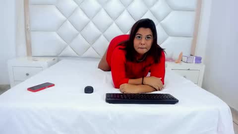 Lore rossex online show from September 19, 2025, 3:30 am