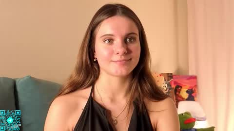 Chloe for Fan BlackHole online show from November 24, 2025, 5:45 pm